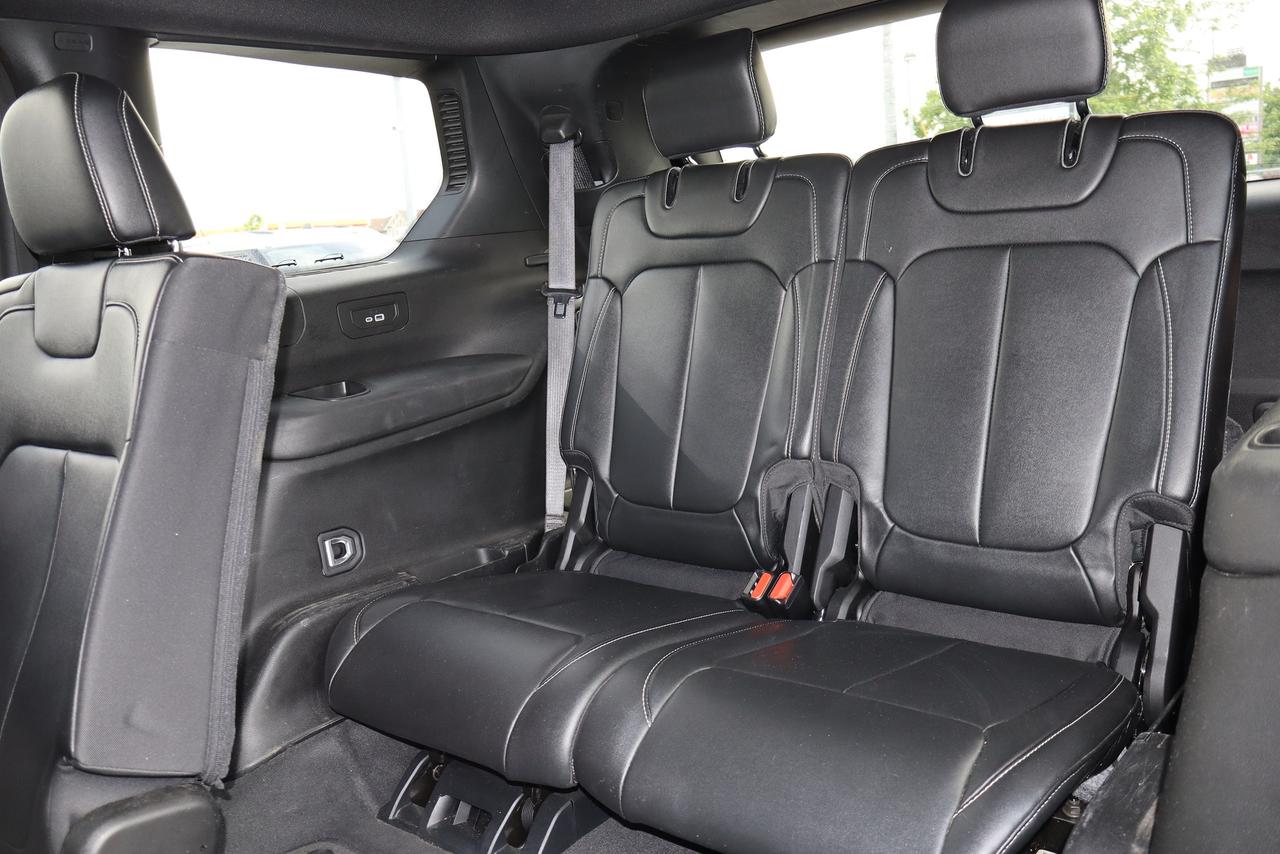 2024 Jeep Grand Cherokee Limited 7 Passenger Photo