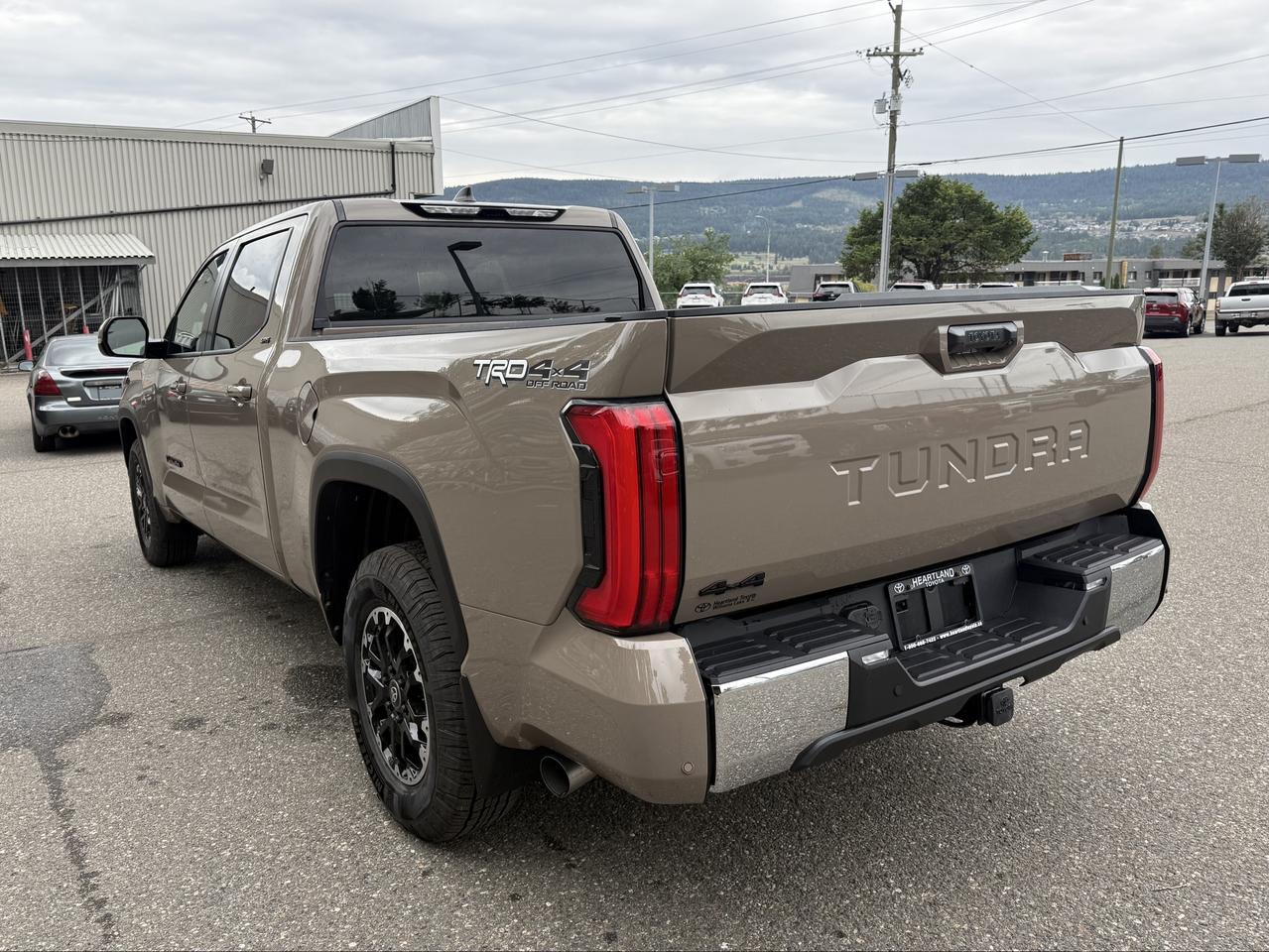 2026 Toyota Tundra Crewmax SR5 L TRD Off Road Photo4