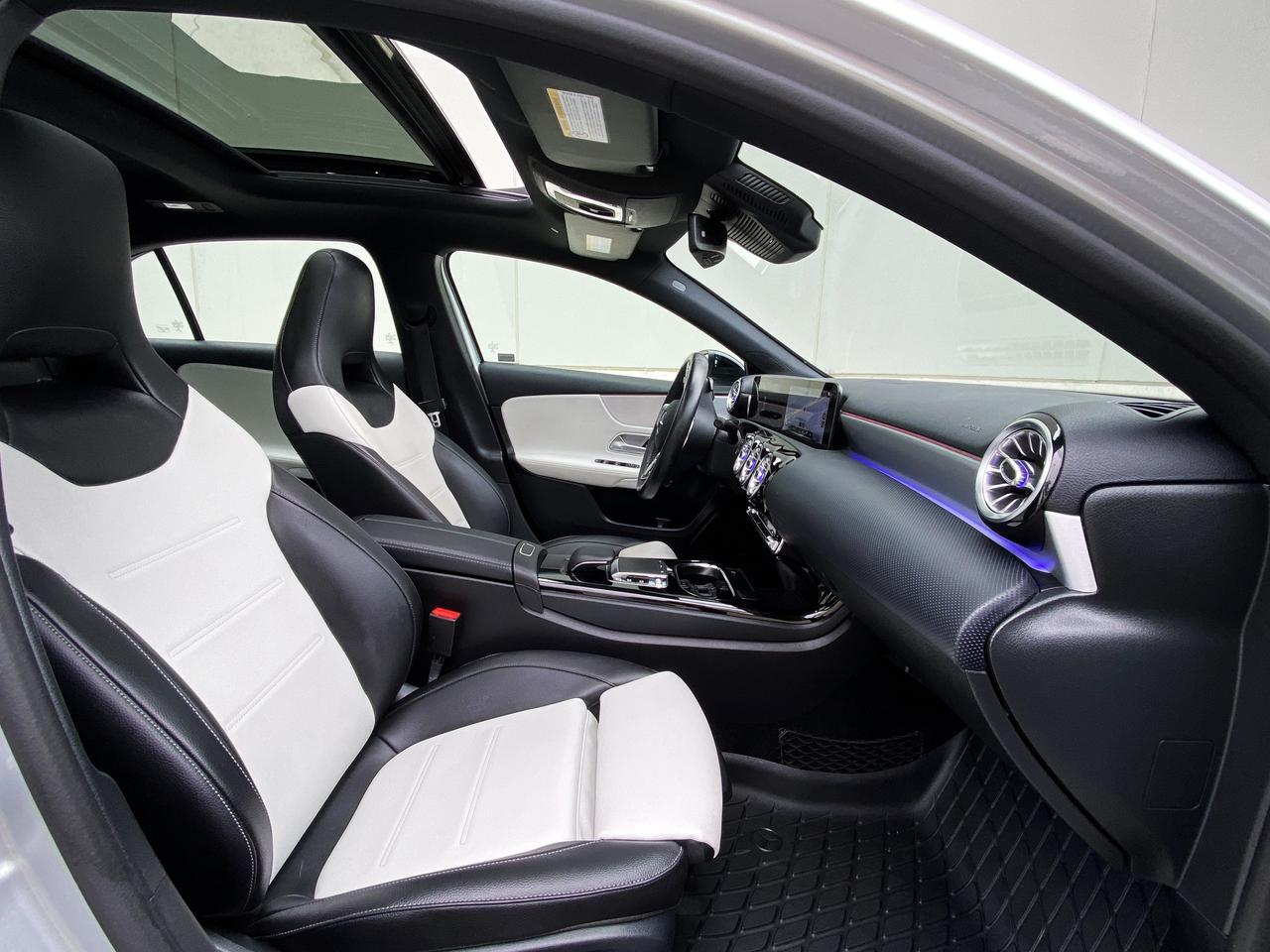 2019 Mercedes-Benz A-Class A250 4MATIC-AMG PKG-NIGHT PKG-360 CAMERA-PANO ROOF Photo