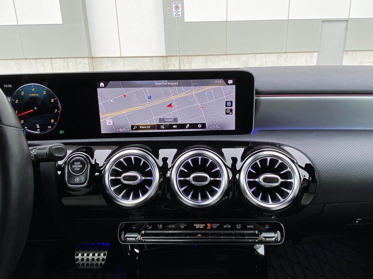 2019 Mercedes-Benz A-Class A250 4MATIC-AMG PKG-NIGHT PKG-360 CAMERA-PANO ROOF Photo