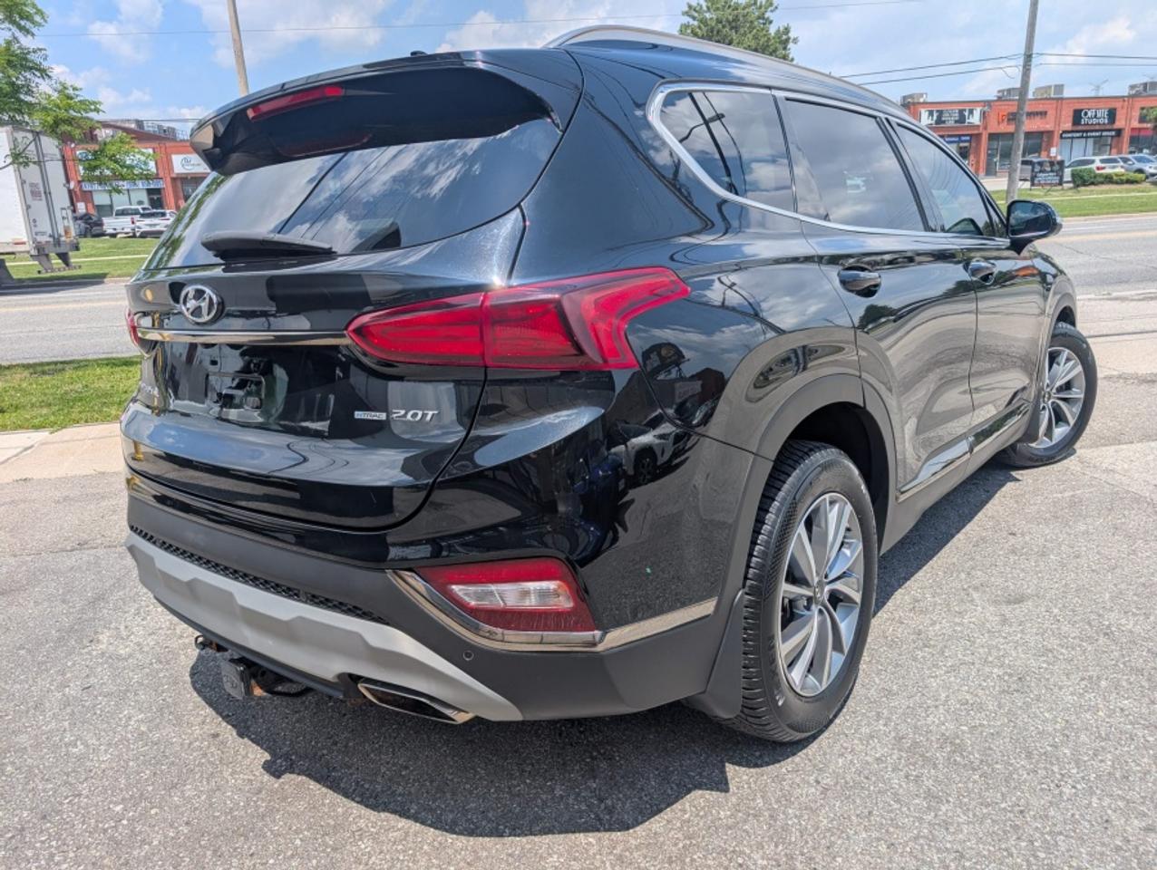 2019 Hyundai Santa Fe LUXURY * AWD * PANORAMIC ROOF * LEATHER - Photo #5