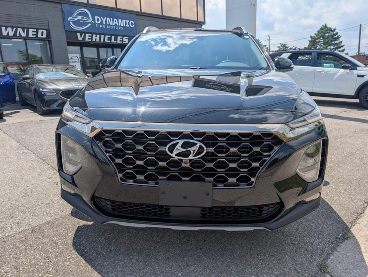 2019 Hyundai Santa Fe LUXURY * AWD * PANORAMIC ROOF * LEATHER - Photo #2