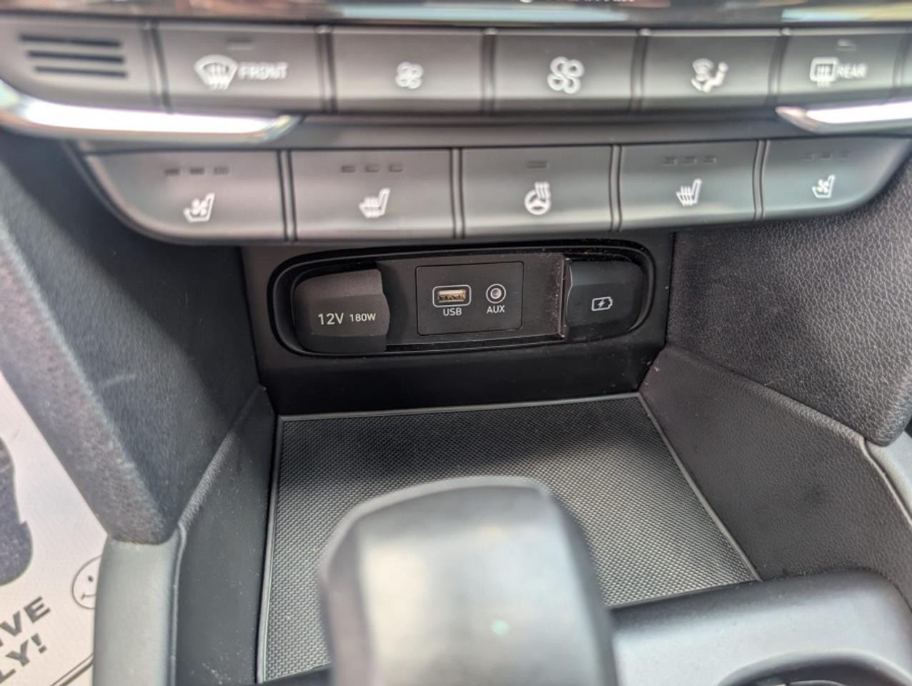 2019 Hyundai Santa Fe LUXURY * AWD * PANORAMIC ROOF * LEATHER - Photo #18