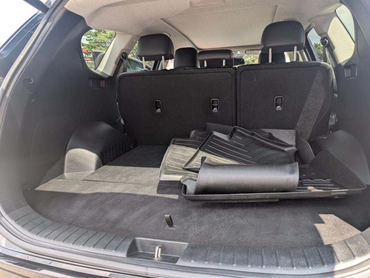 2019 Hyundai Santa Fe LUXURY * AWD * PANORAMIC ROOF * LEATHER Photo