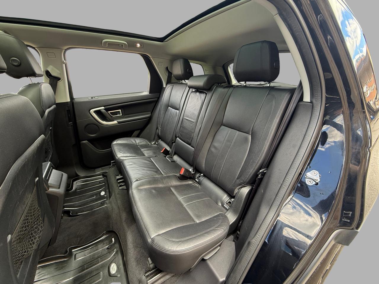 2018 Land Rover Discovery SPORT HSE 4WD Photo