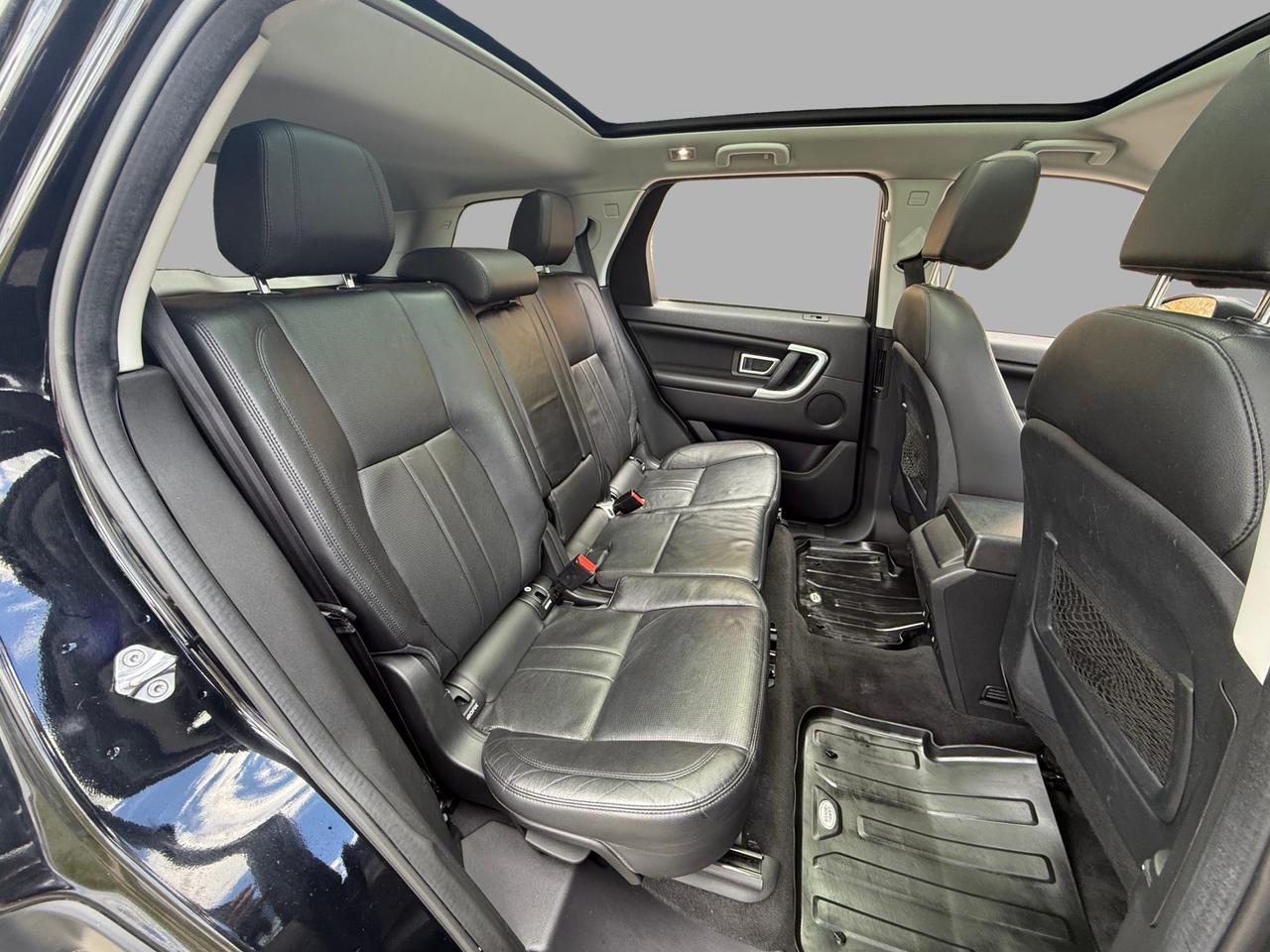 2018 Land Rover Discovery SPORT HSE 4WD Photo
