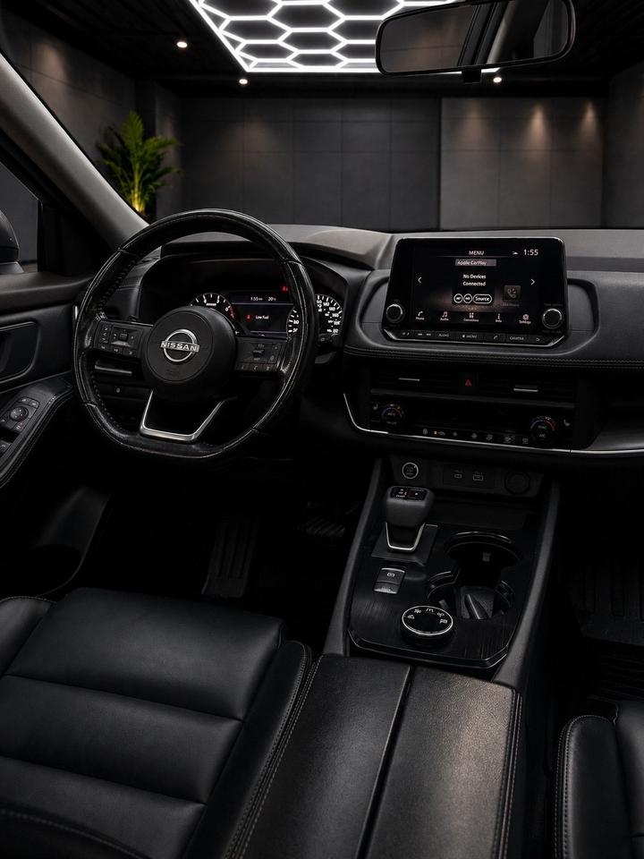 2023 Nissan Rogue AWD SV MINDNIGHT Photo