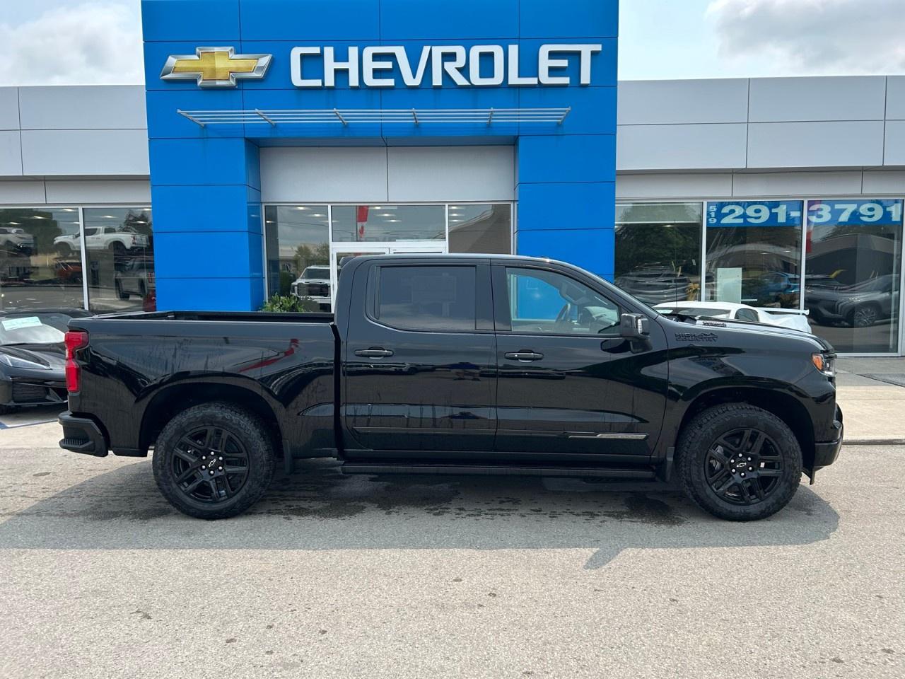 2026 Chevrolet Silverado 1500 Crew Cab Short Box 4-Wheel Drive High Country Photo5
