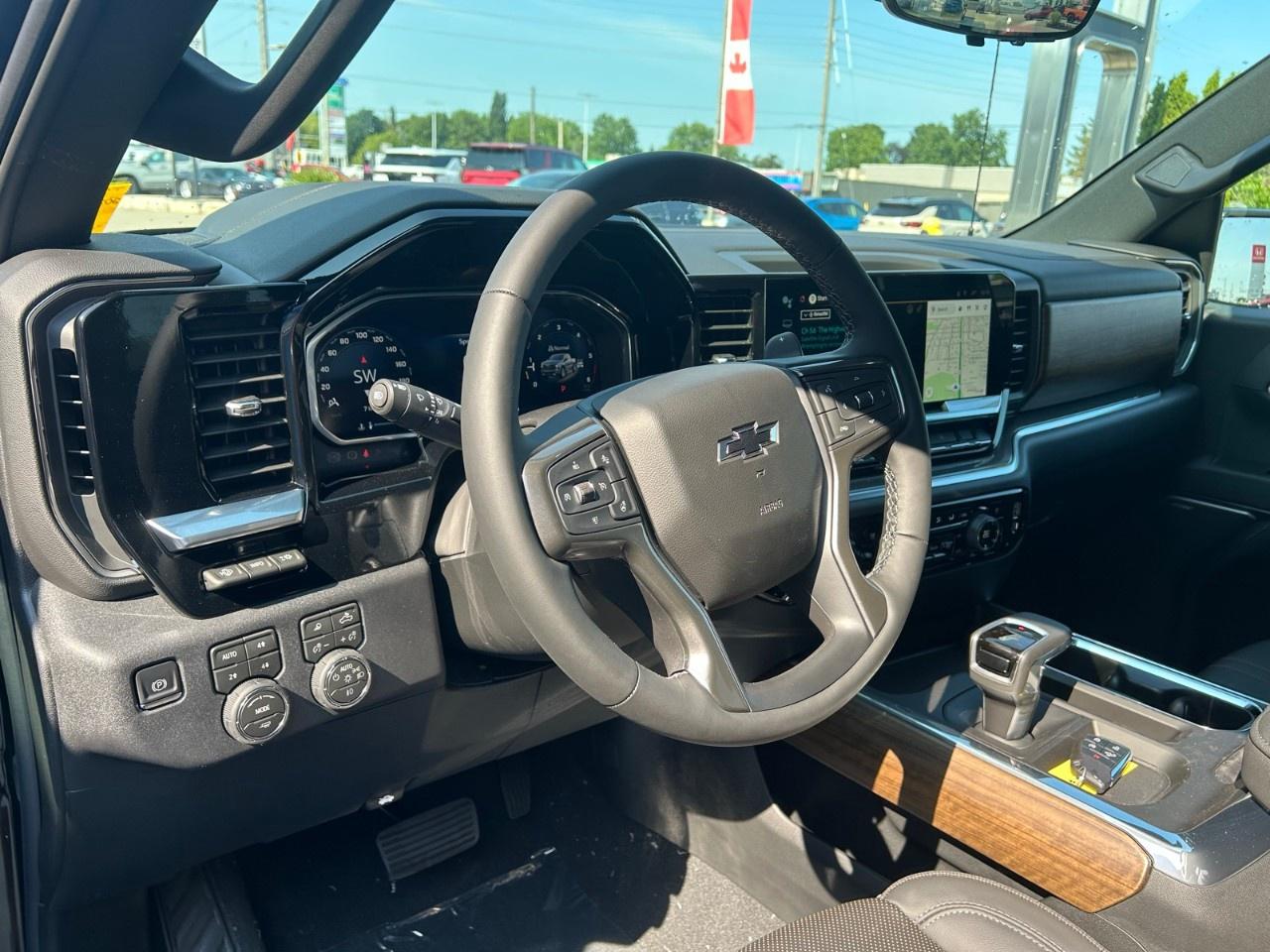 2026 Chevrolet Silverado 1500 Crew Cab Short Box 4-Wheel Drive High Country Photo
