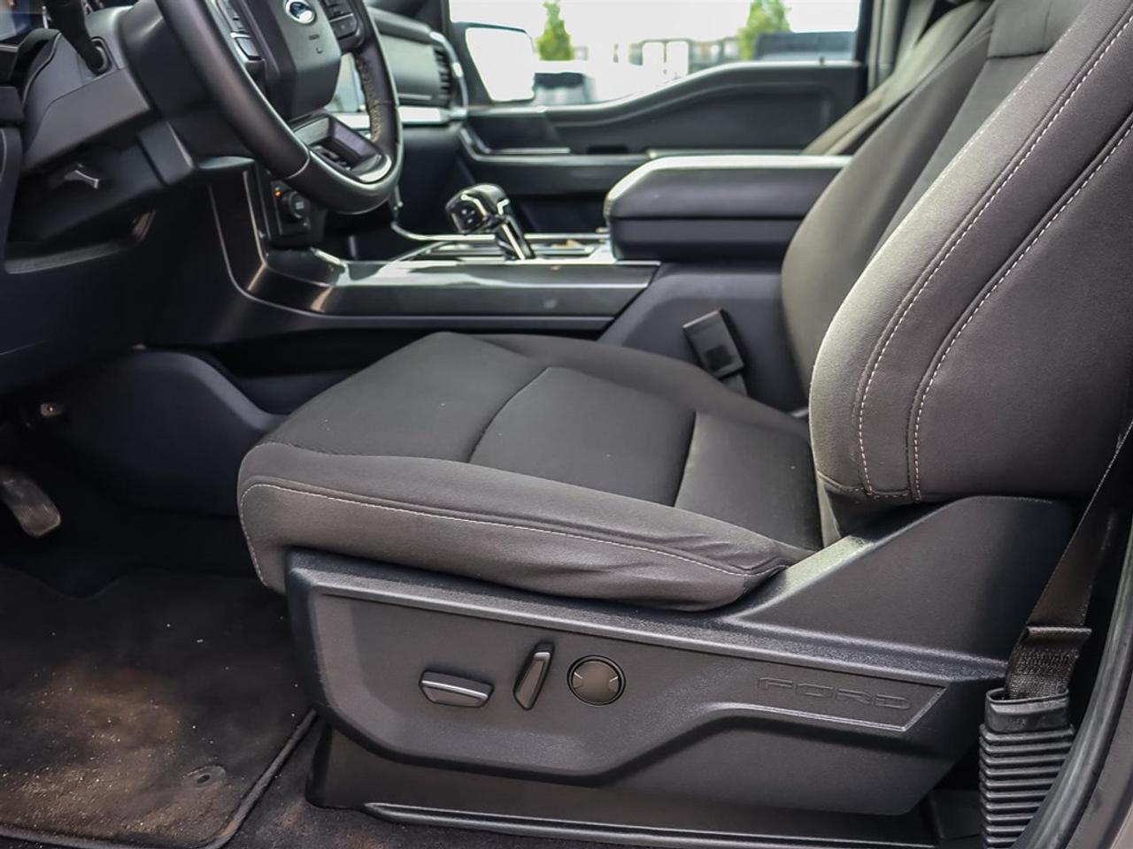 2023 Ford F-150 XLT 4WD SuperCrew 5.5' Box Photo