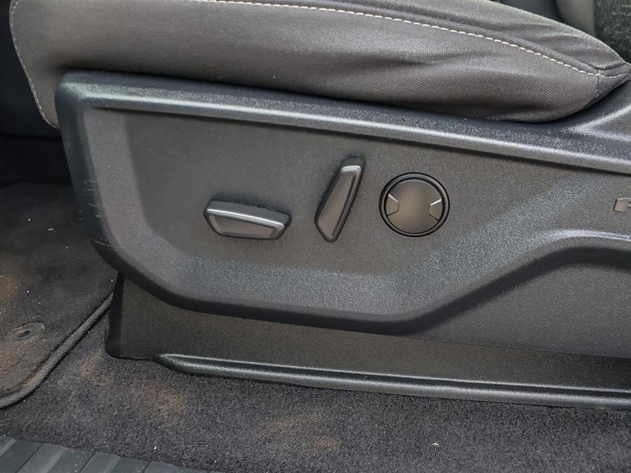 2023 Ford F-150 XLT 4WD SuperCrew 5.5' Box Photo