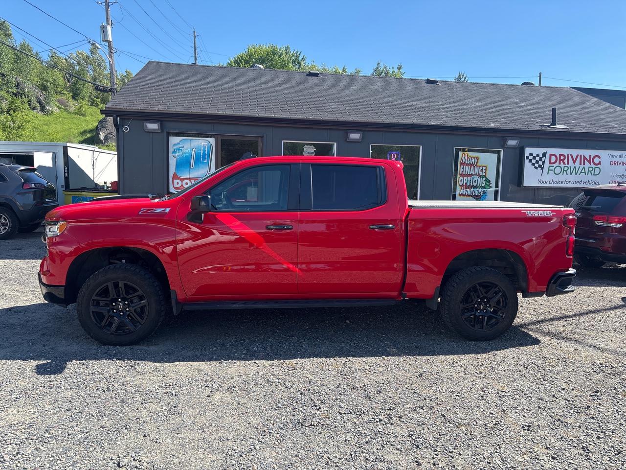 2024 Chevrolet Silverado 1500 LT Trail Boss Z71 TRAIL BOSS Photo
