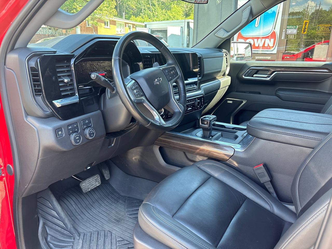 2024 Chevrolet Silverado 1500 LT Trail Boss Z71 TRAIL BOSS Photo