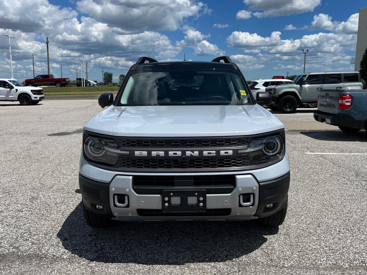 2026 Ford Bronco Sport BADLANDS Photo2