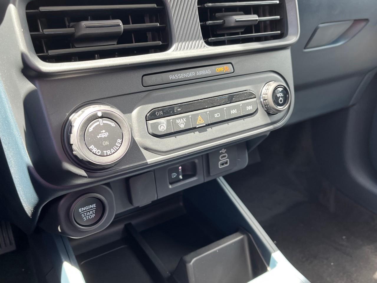 2026 Ford Maverick Lariat Photo