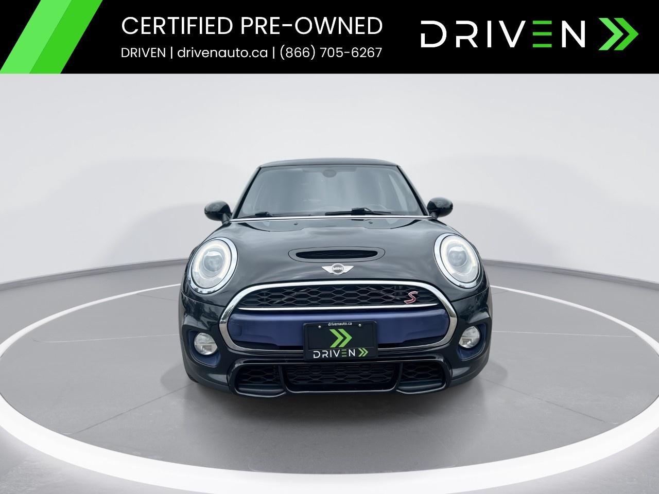 2015 MINI Cooper Hardtop 3dr HB S Photo2