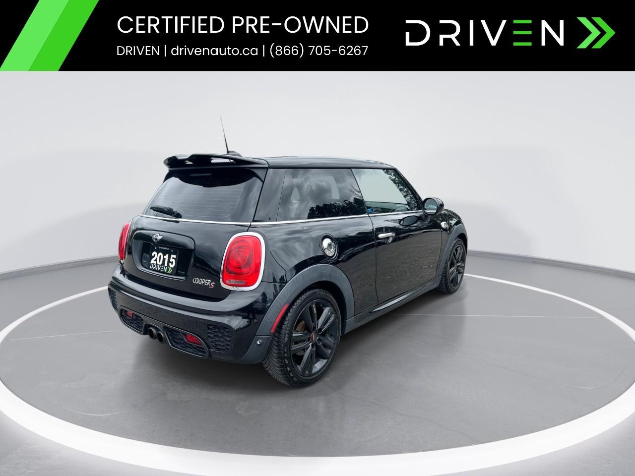 2015 MINI Cooper Hardtop 3dr HB S Photo