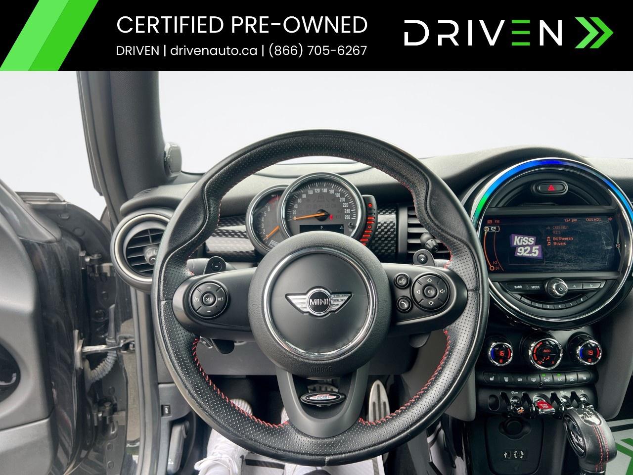 2015 MINI Cooper Hardtop 3dr HB S Photo