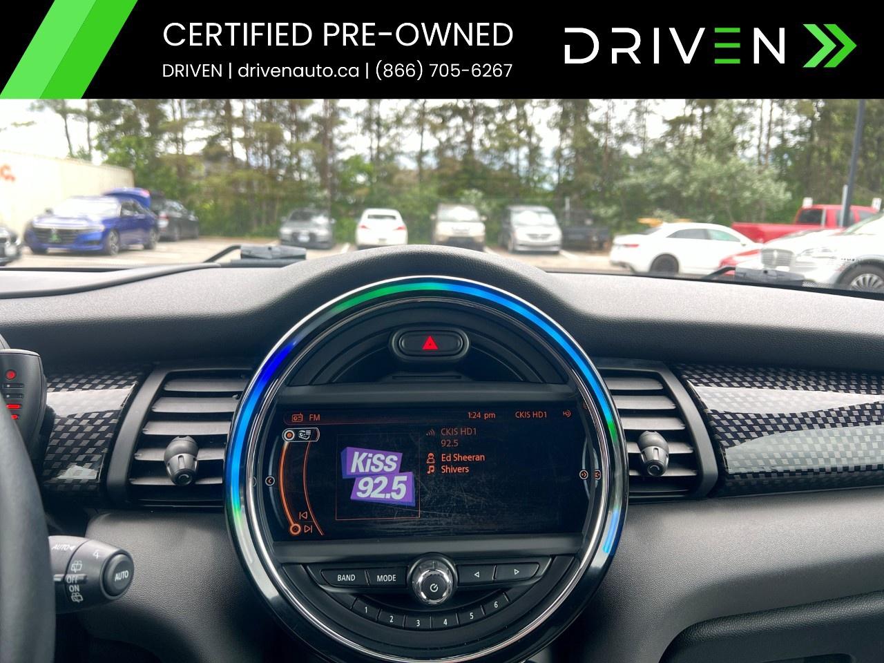 2015 MINI Cooper Hardtop 3dr HB S Photo