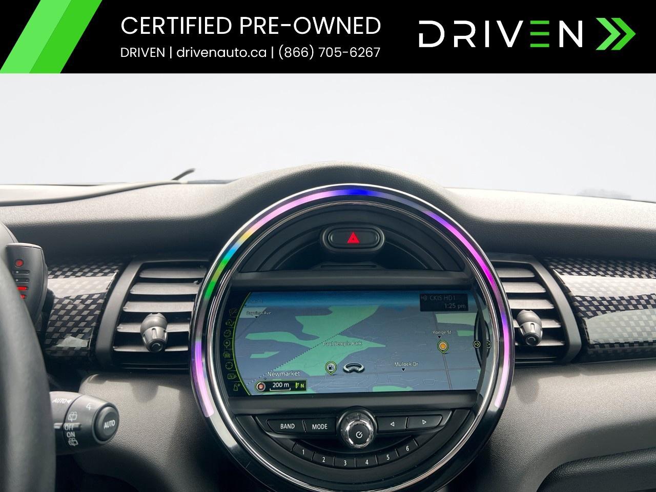 2015 MINI Cooper Hardtop 3dr HB S Photo