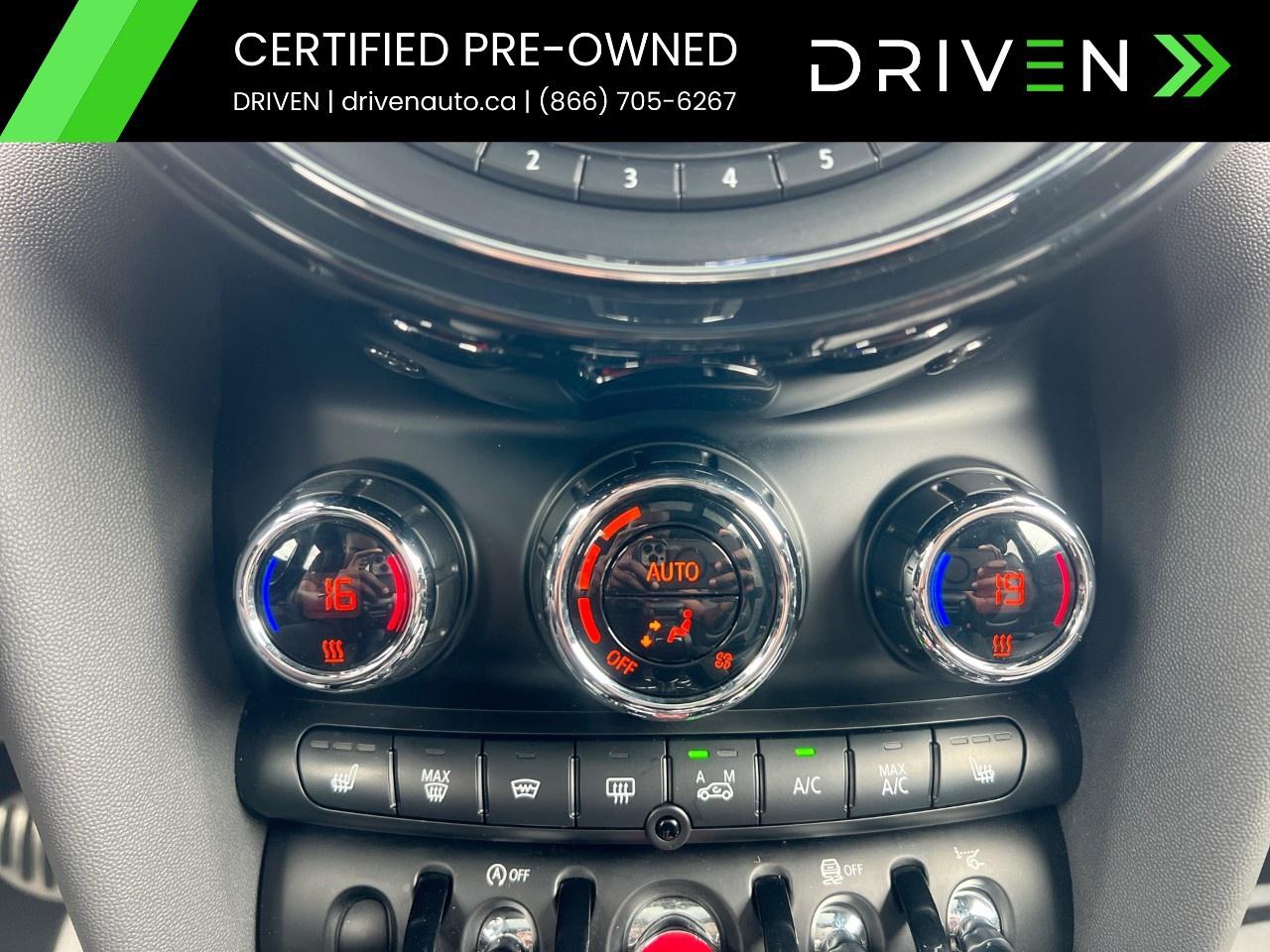 2015 MINI Cooper Hardtop 3dr HB S Photo