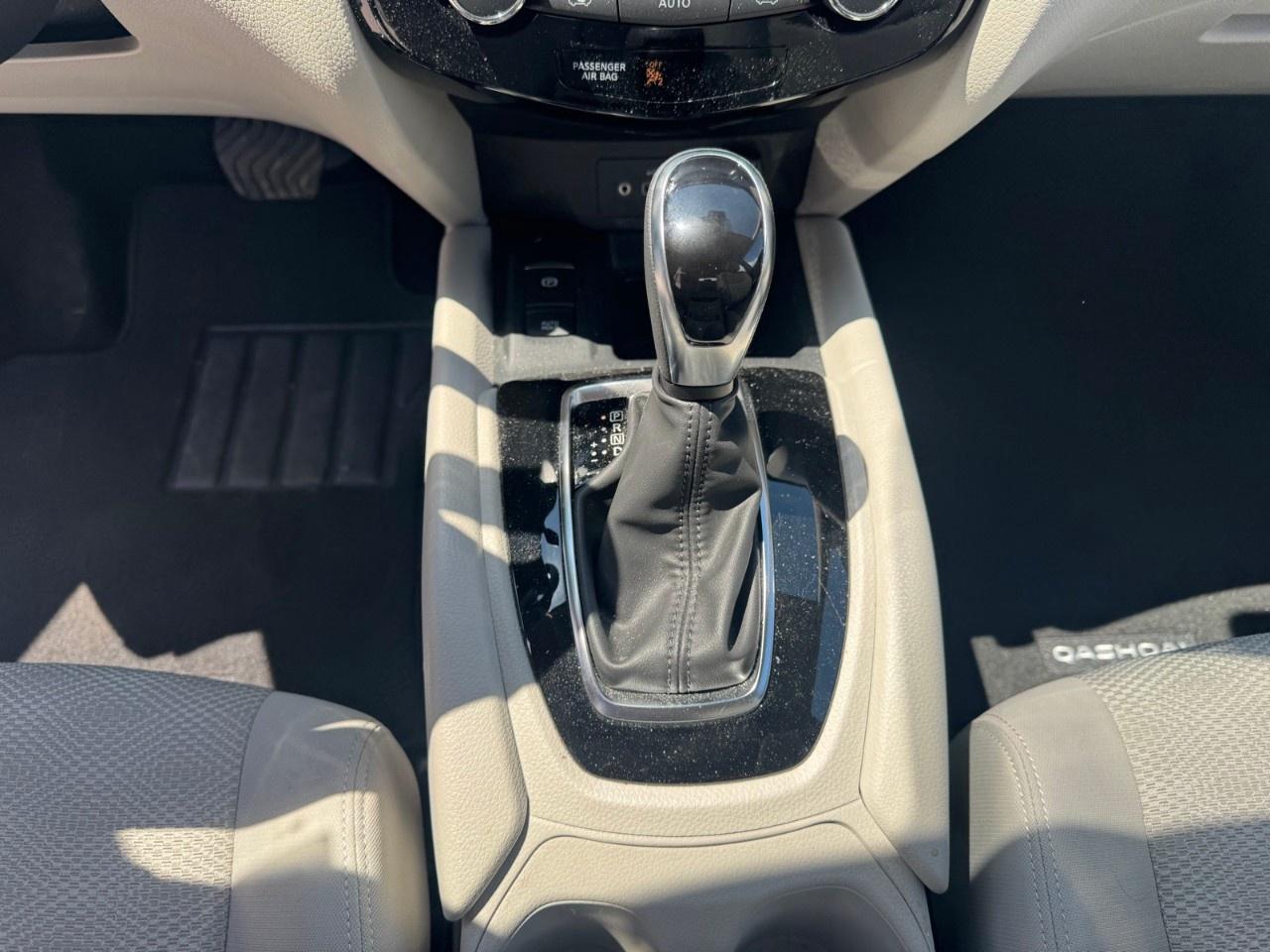 2023 Nissan Qashqai AWD SV CVT Photo