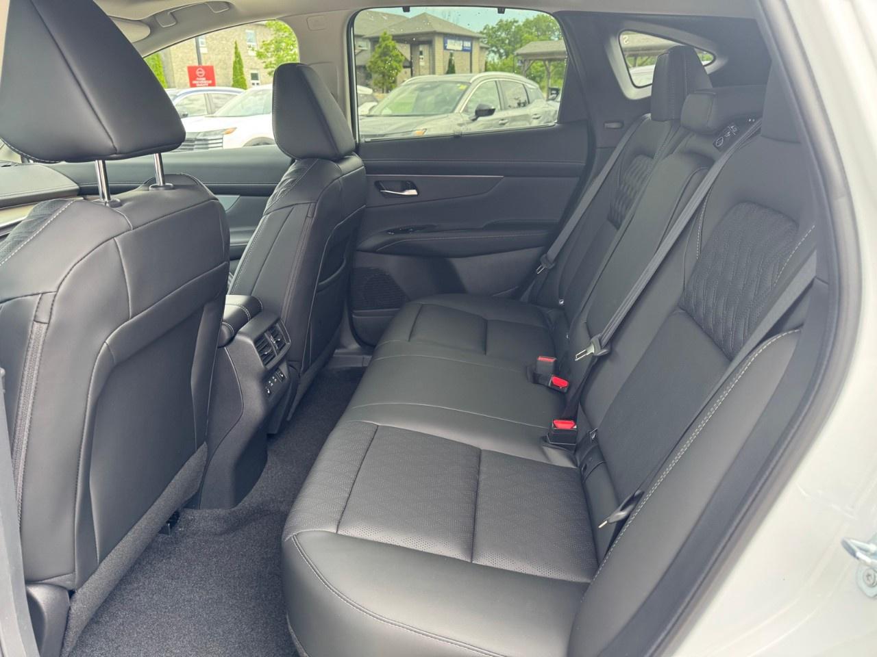 2026 Nissan Murano AWD PLATINUM Photo