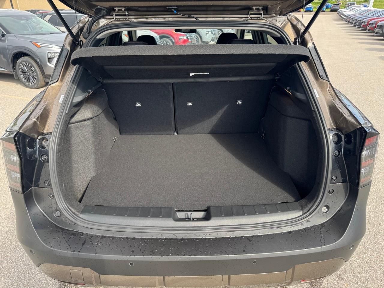 2026 Nissan Kicks SR AWD Photo