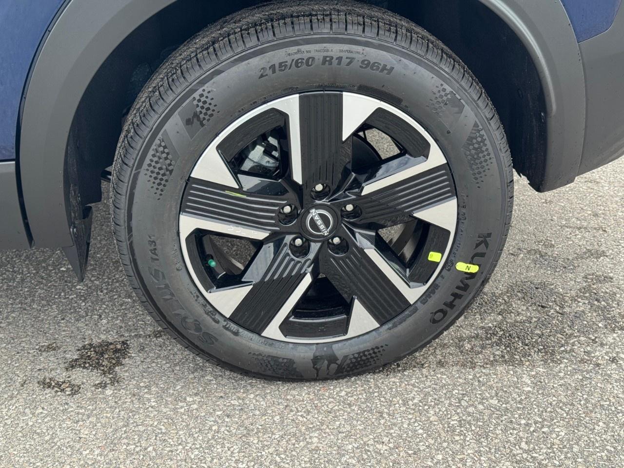 2026 Nissan Kicks SV AWD Photo