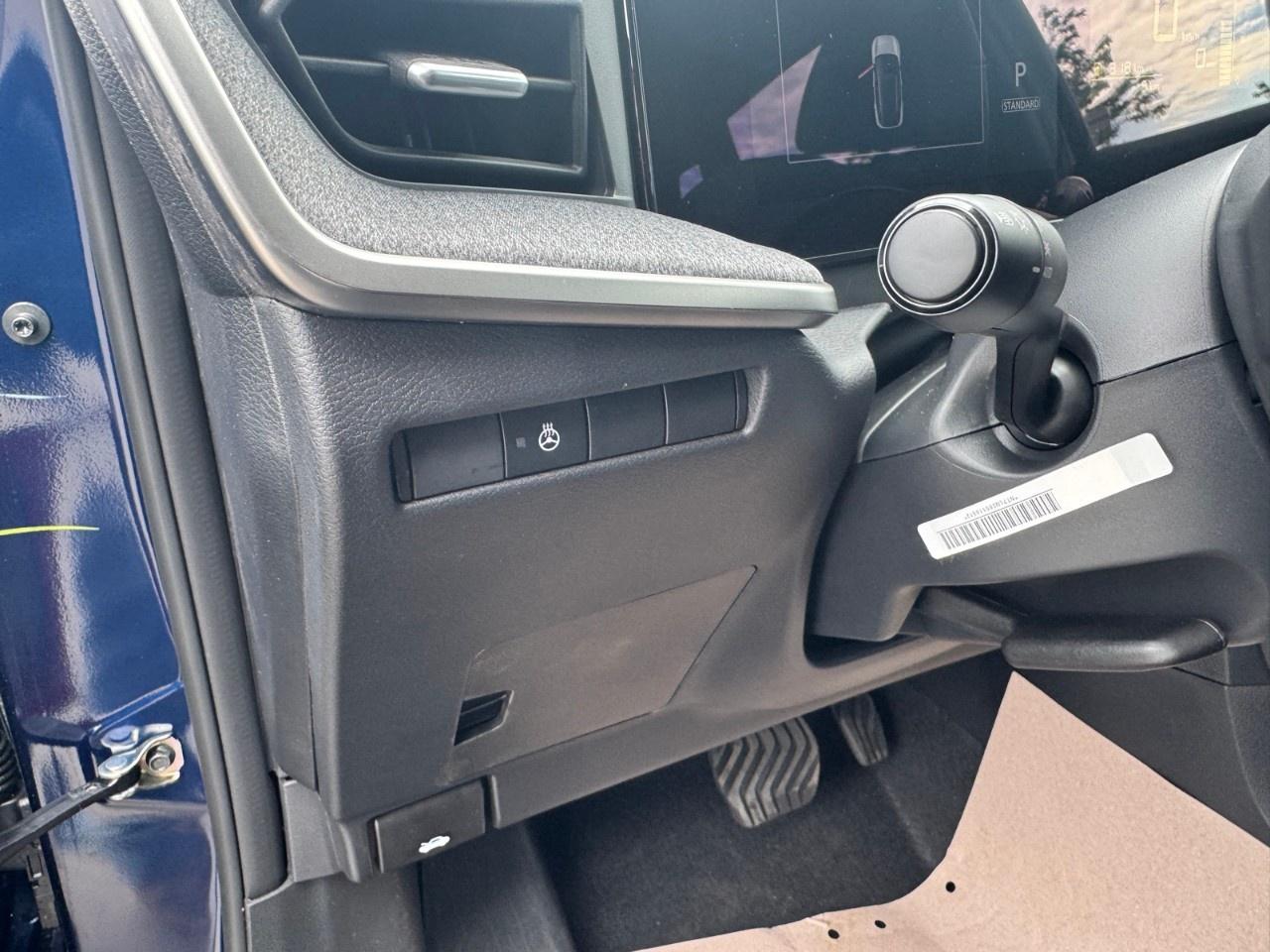 2026 Nissan Kicks SV AWD Photo