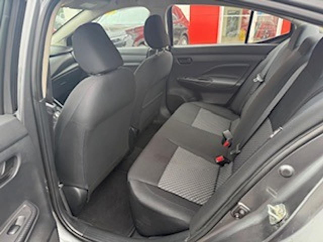 2021 Nissan Versa S Photo