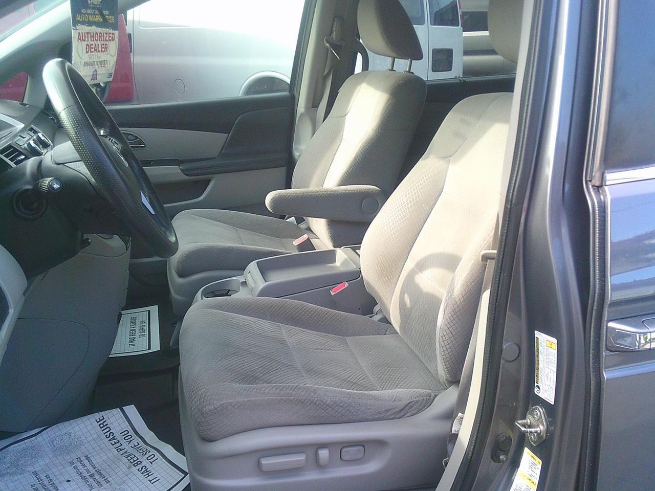 2014 Honda Odyssey 4dr Wgn EX w-RES Photo