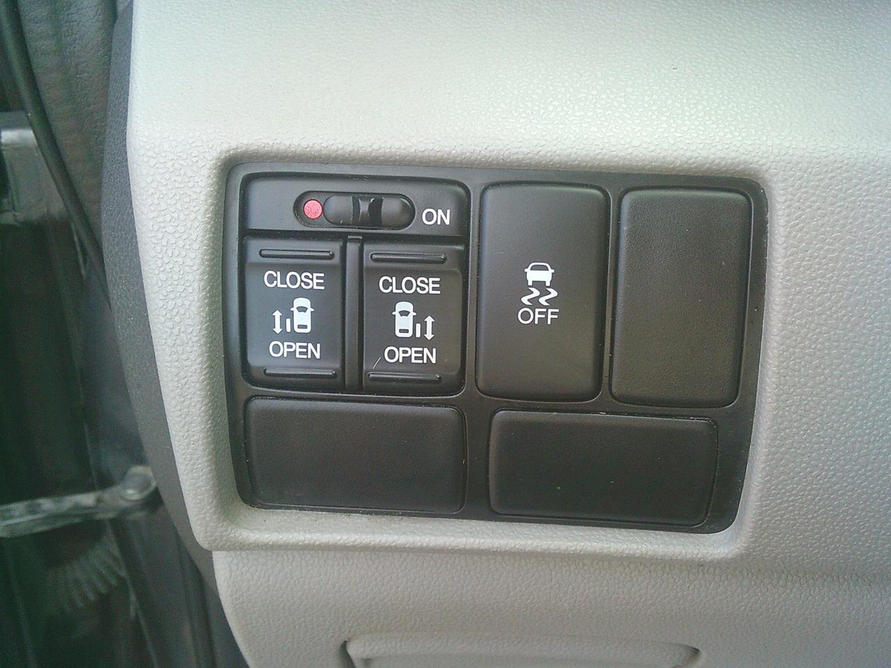2014 Honda Odyssey 4dr Wgn EX w-RES Photo