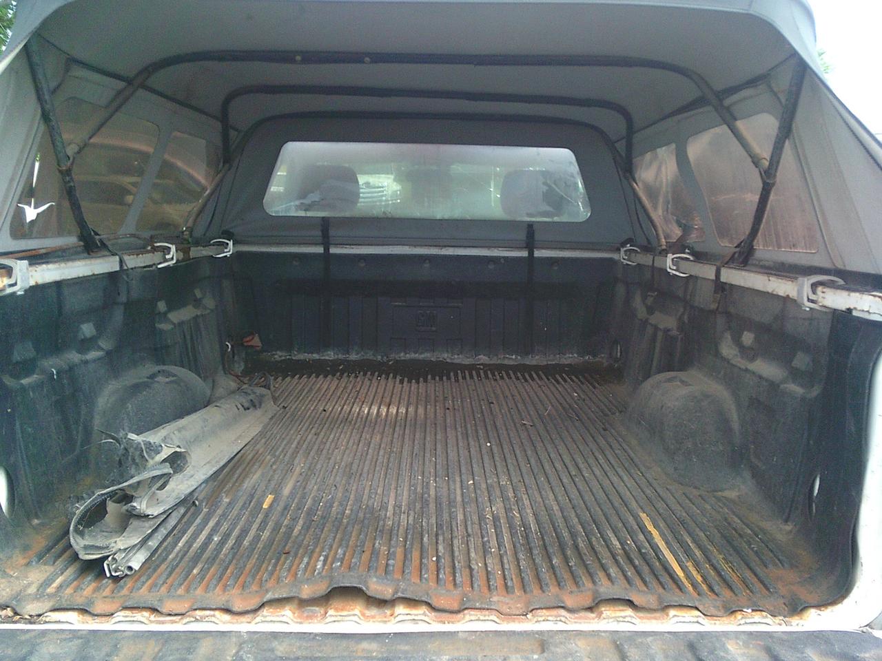 2012 Chevrolet Silverado 1500 2WD Reg Cab 133.0  WT Photo