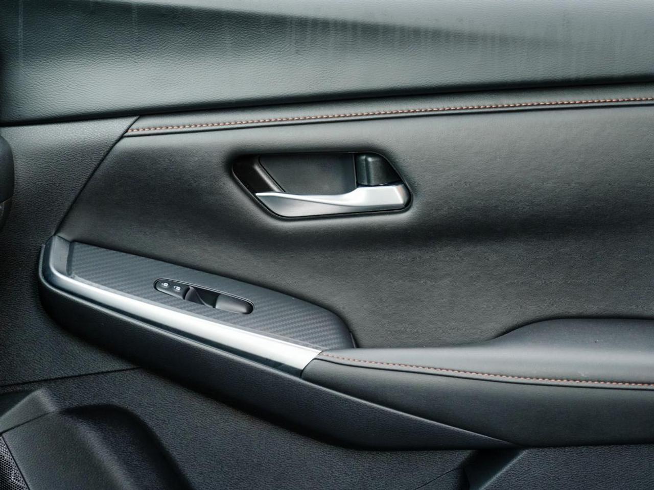 2023 Nissan Sentra SR CVT | LOW LOW KM | LEATHER | SUN ROOF Photo
