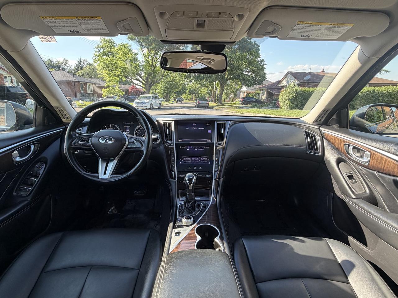 2018 Infiniti Q50 2.0T Luxe AWD Photo