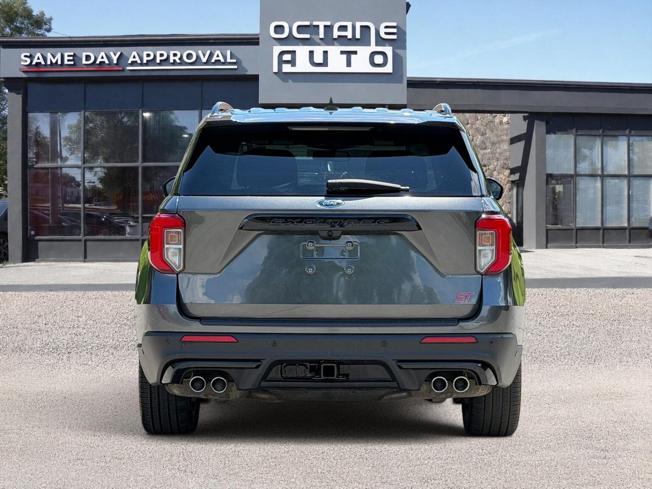 2020 Ford Explorer ST 4WD Photo4
