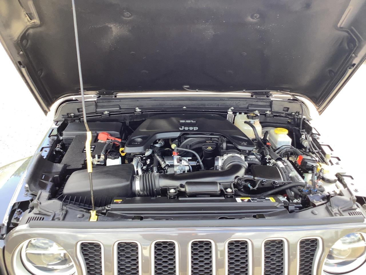 2021 Jeep Wrangler Sahara V6 | Skytop | Alpine | NAV | LED Pkg | 4X4 Photo