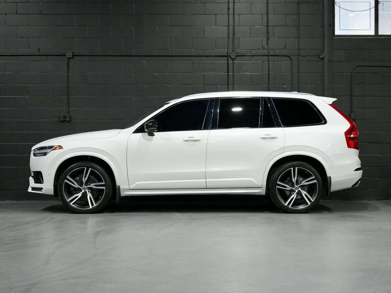 2019 Volvo XC90 R-Design|NO ACCIDENT|7SEATS|PANO|AUTO PARK Photo