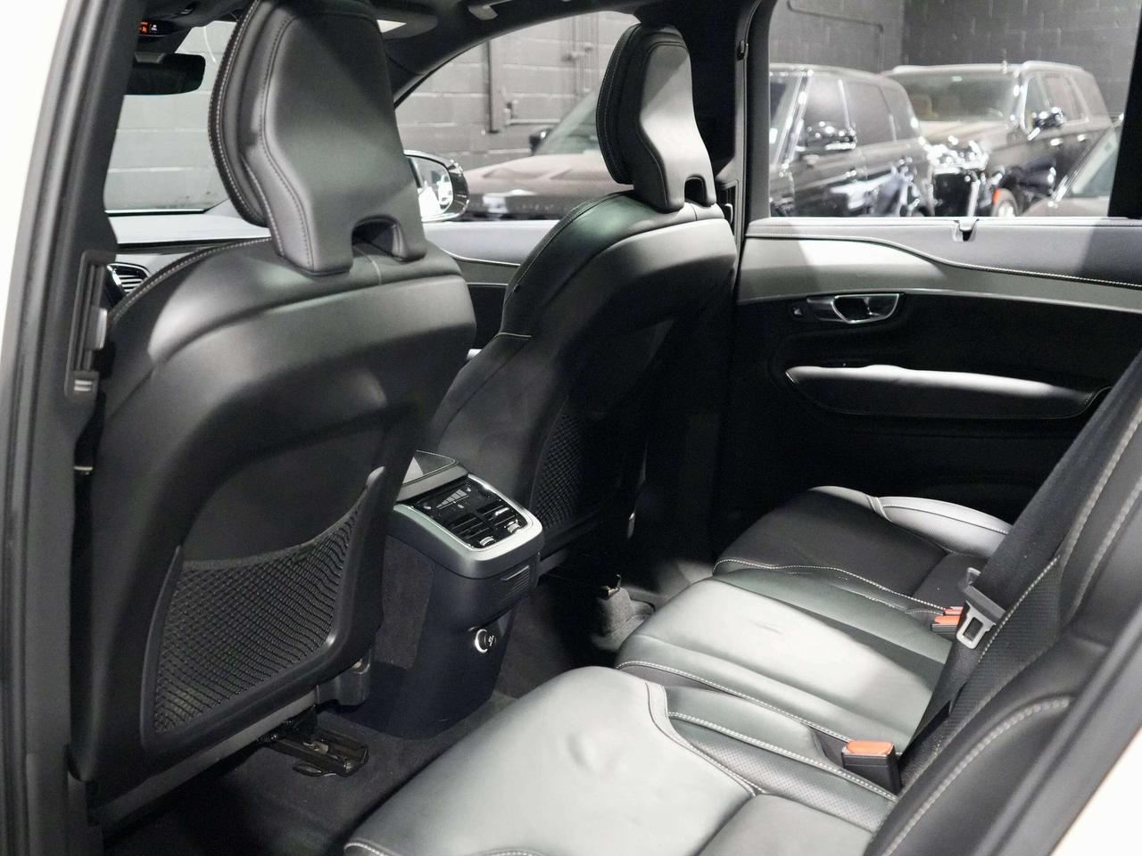2019 Volvo XC90 R-Design|NO ACCIDENT|7SEATS|PANO|AUTO PARK Photo