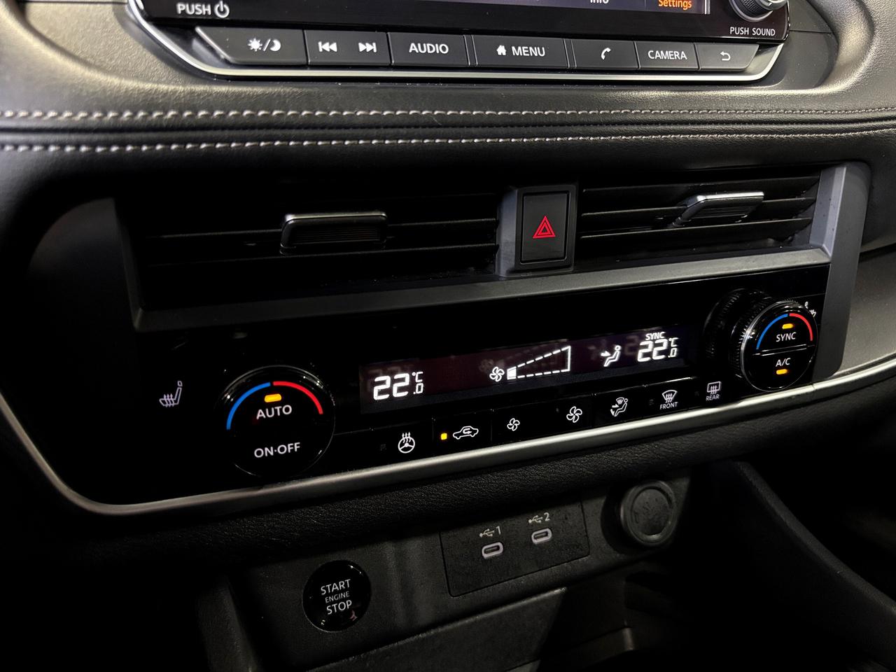 2024 Nissan Rogue SV AWD|MOONROOF|ALLOYS|BACKCAM|HEATEDSEATS|+++ Photo