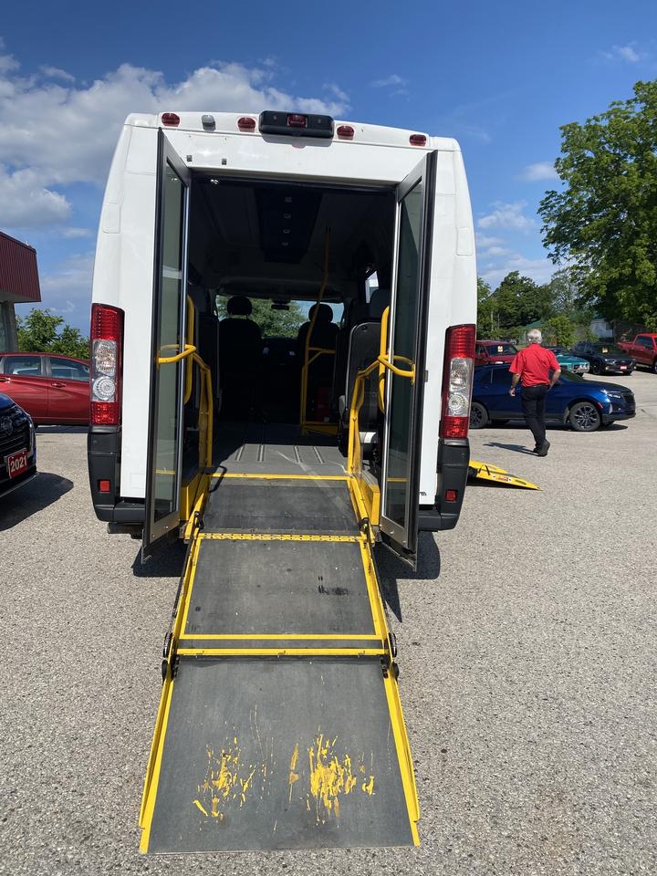 2020 RAM ProMaster Window Van 3500 HIGH ROOF, FLEXIBLE SEATING, DUAL RAMPS! Photo
