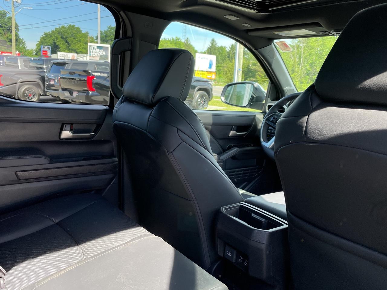 2024 Toyota Tacoma Hybrid Limited Photo