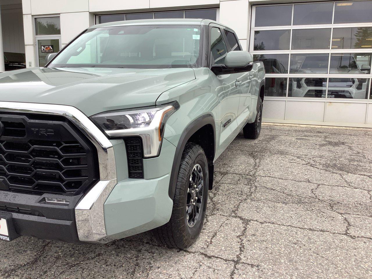 2025 Toyota Tundra SR5 Photo1