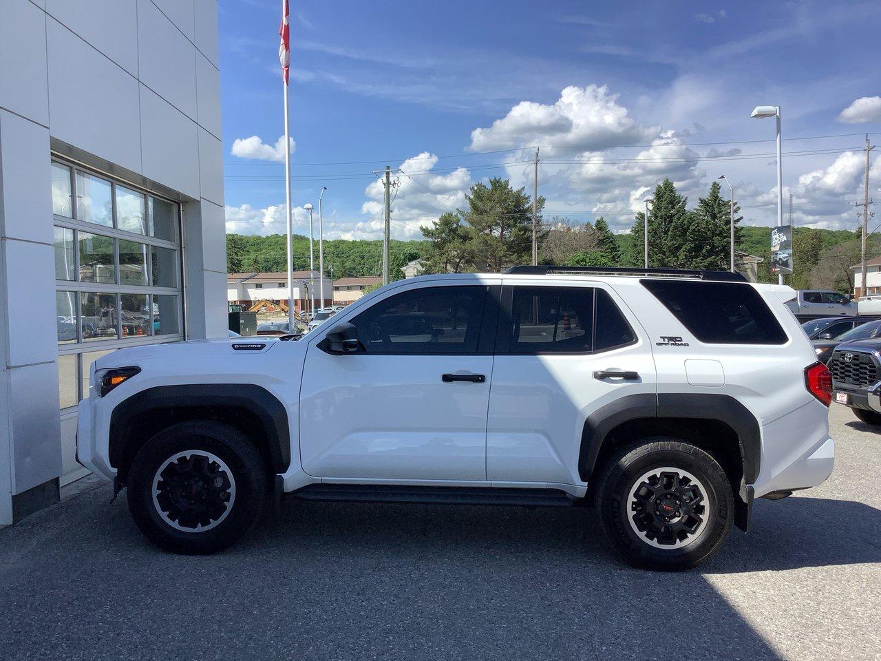 2025 Toyota 4Runner TRD OFF ROAD PR Photo