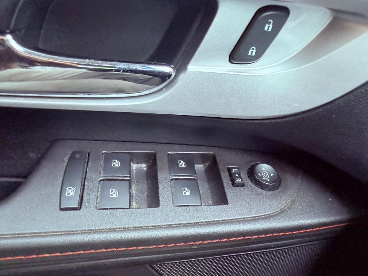 2015 Chevrolet Equinox 1LT All-wheel Drive Automatic Photo