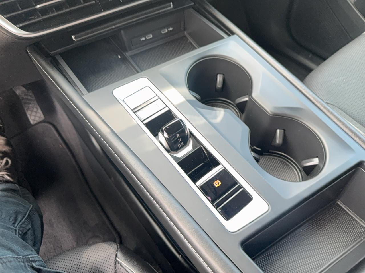 2024 Volkswagen Atlas Comfortline Photo
