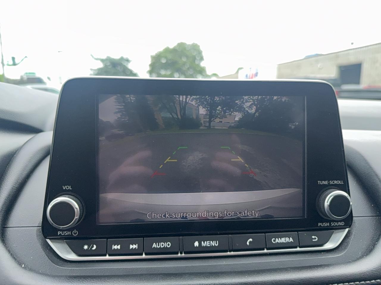2024 Nissan Rogue SV MOONROOF