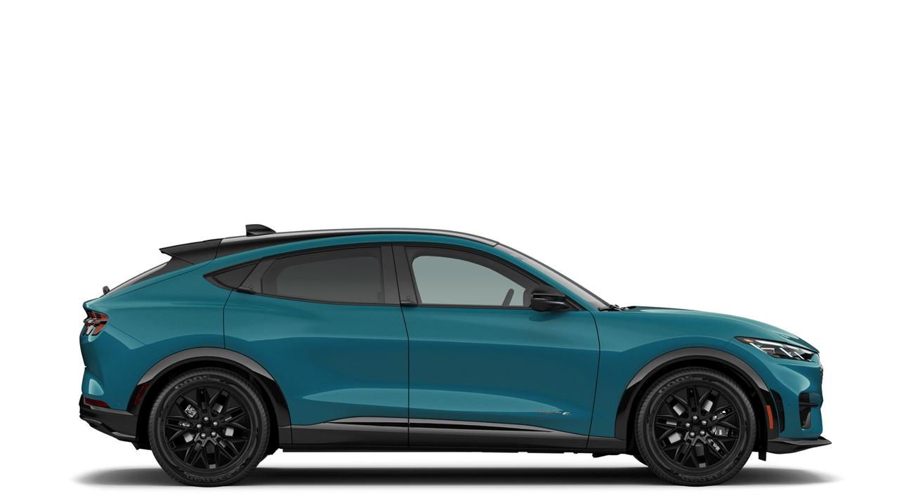 2026 Ford Mustang Mach-E Premium Photo4