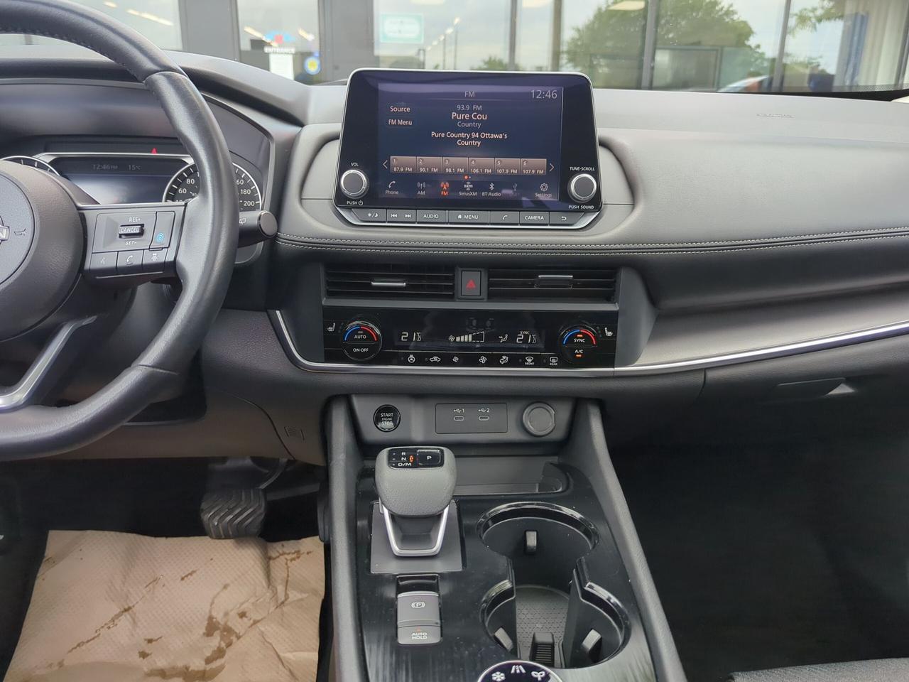 2024 Nissan Rogue SV MOONROOF